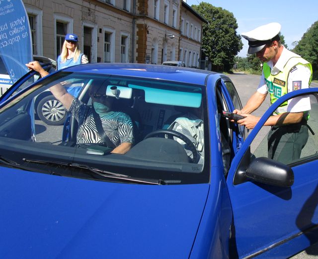 "Řídím, piju nealko pivo"