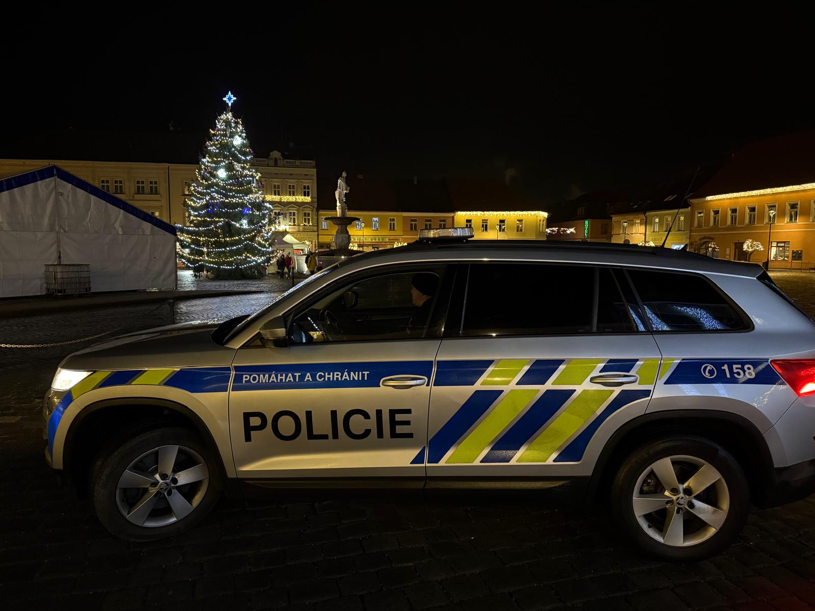 Rozsvícení stromu - Vodňany.jpg