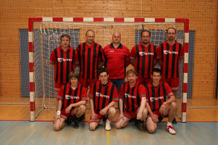 SKP J. Hradec - starší  ( 4. místo) .JPG