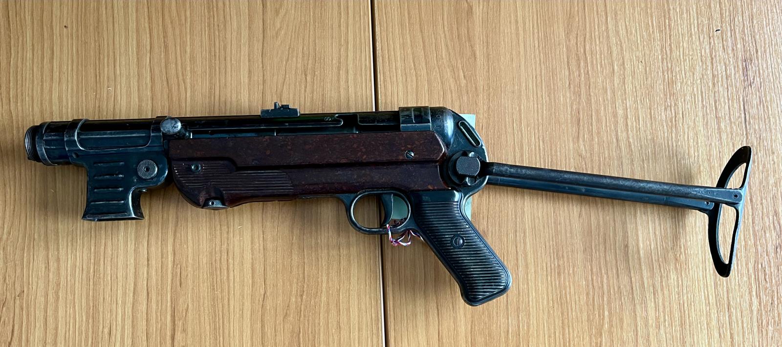 Samopal MP40