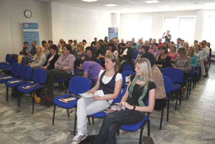 Seminář e-bezpečí (6).jpg