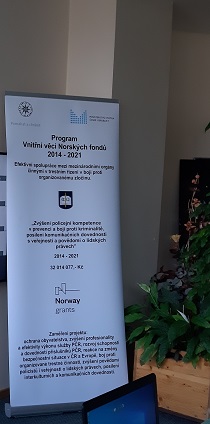 Semináře „Vzdělávání policejních specialistů v oblasti prevence kriminality – oběti trestných činů“