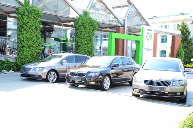Škoda Superb1