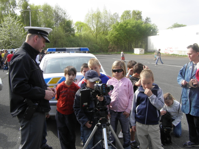 Školáci se seznamovali s činností policistů