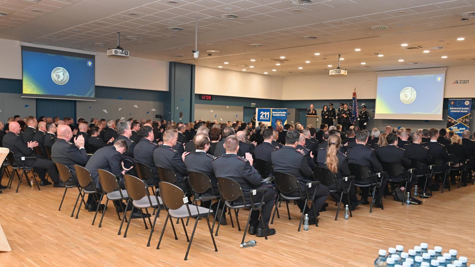 Slavnostní ceremoniál 4.jpg