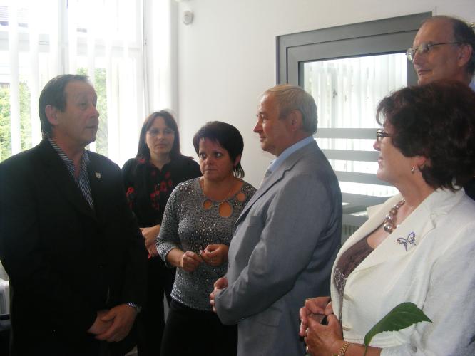 Slavnostní otevření Kontaktního a koordinačního centra v budově PČR, ÚO J.Hradec.JPG