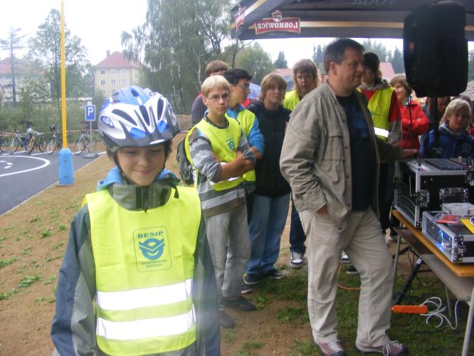 Slavnostní  otevření nového dopravního hřiště ve Studené.JPG