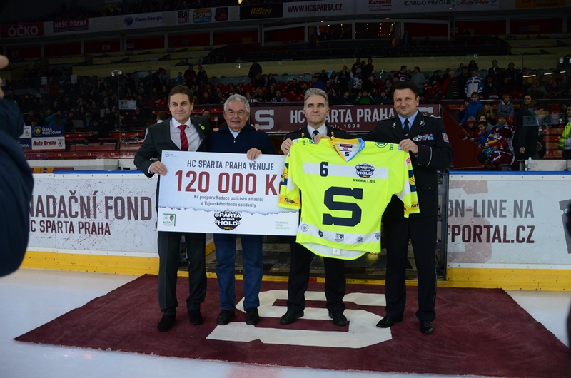 Sparta vzdala hold 14