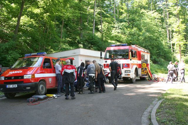 Stanoviště SDH Adamov.jpg