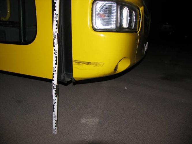 Střet autobusu s osobním autem (2)