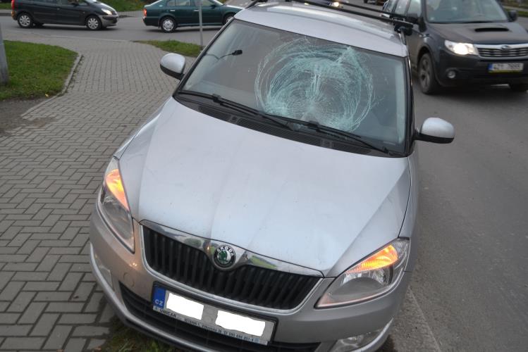 Střet chodkyně s os. vozidlem 