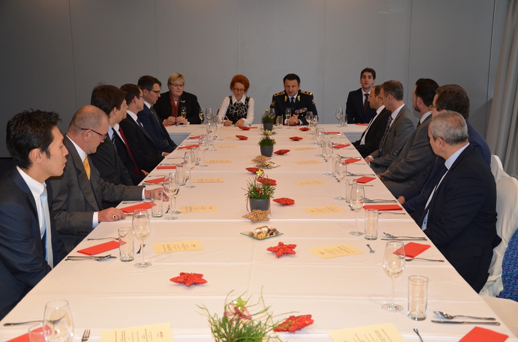 Styční důstojníci 07.JPG