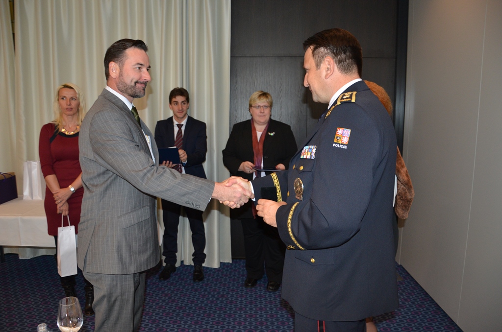 Styční důstojníci 17.JPG