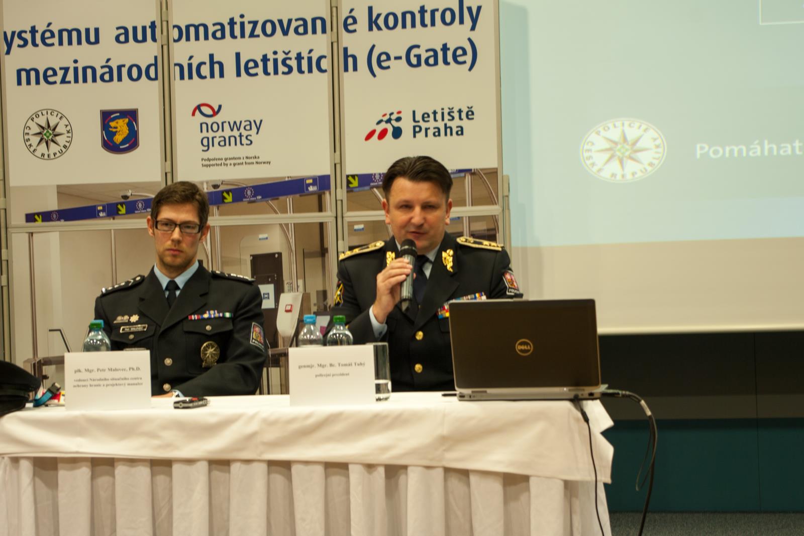 Tisková konference E-GATE 2017 3.jpg
