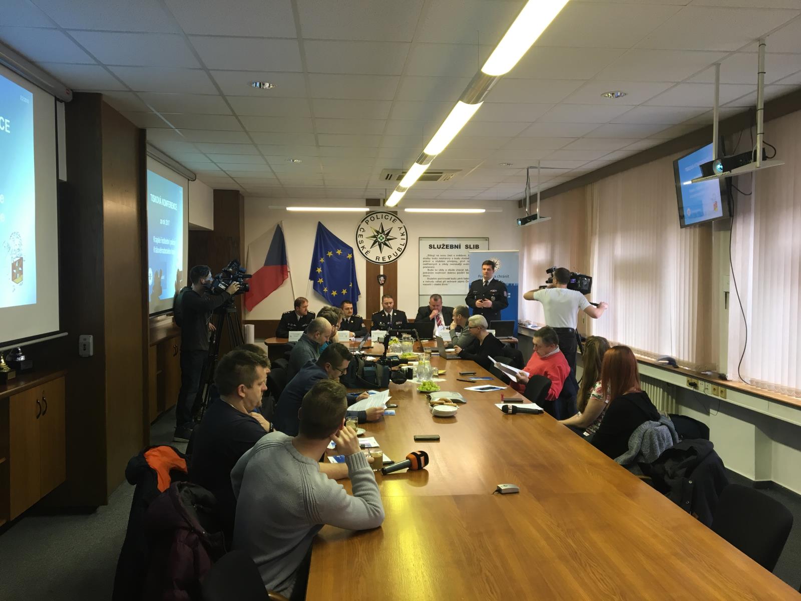 Tisková konference - bilanční za rok 2017 - 1