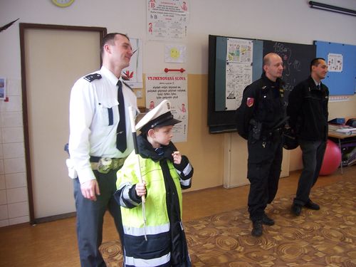 Učíme se s policií  6. 1. 2010 ZŠ Studánka (20)