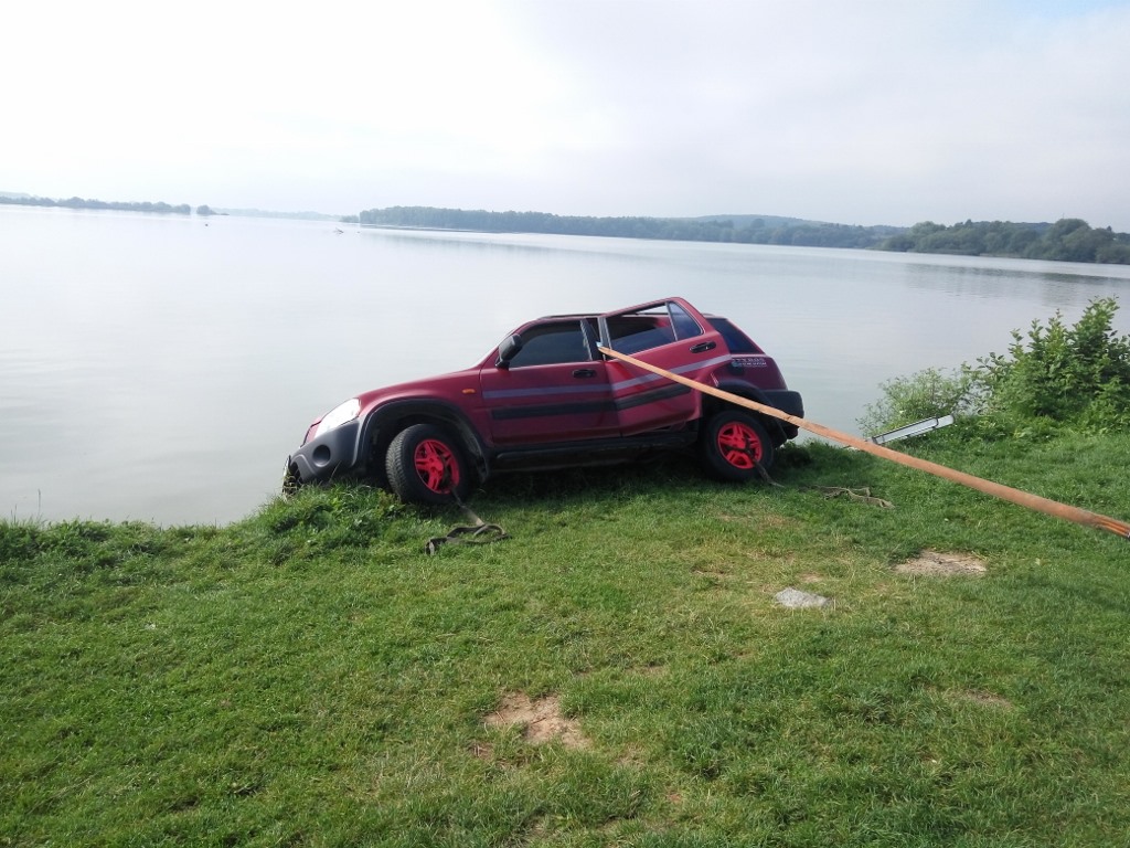 Utopený vůz Honda