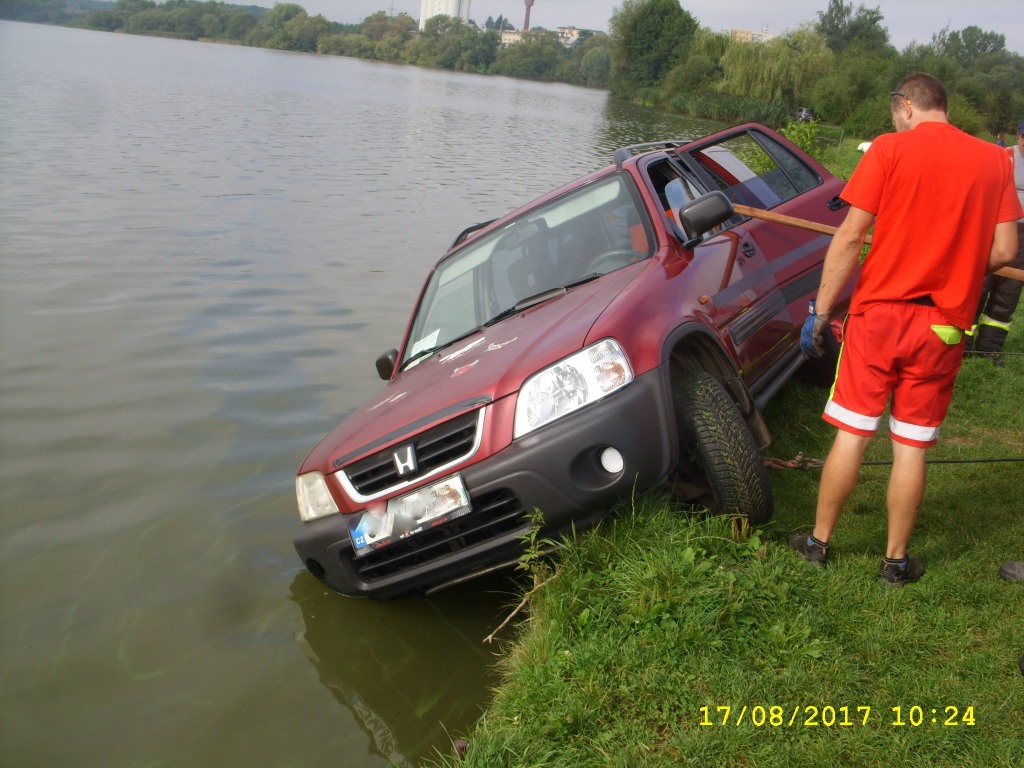 Utopený vůz Honda