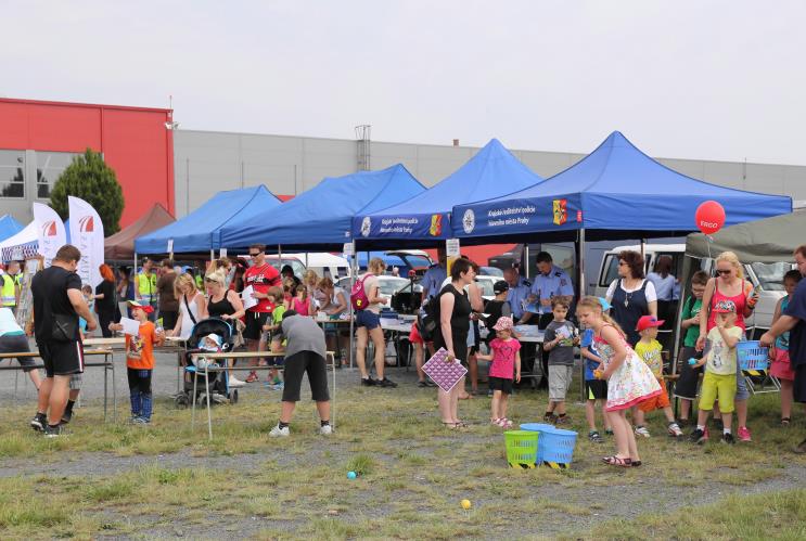 VIII. DEN S  POLICIÍ (36)