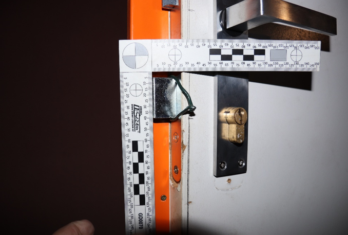 Vloupání do garáže-foto 1.png