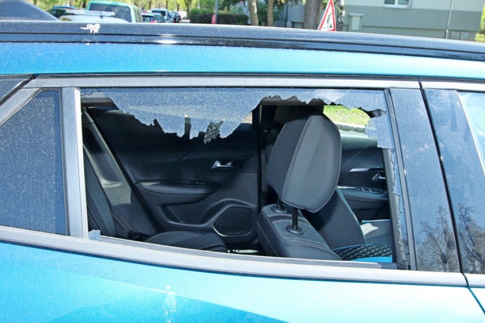 Vloupání do vozidla_2.jpg