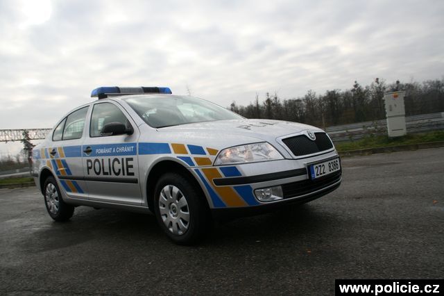 Vozidla PČR 24