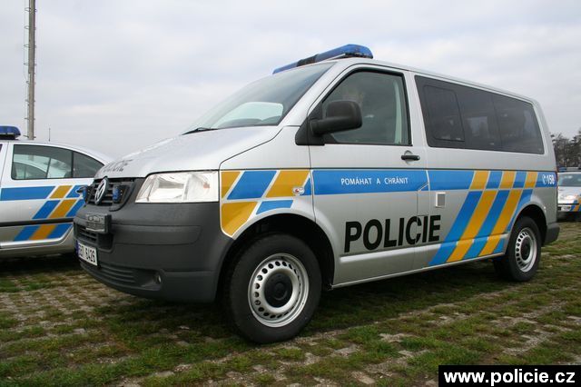 Vozidla PČR 29