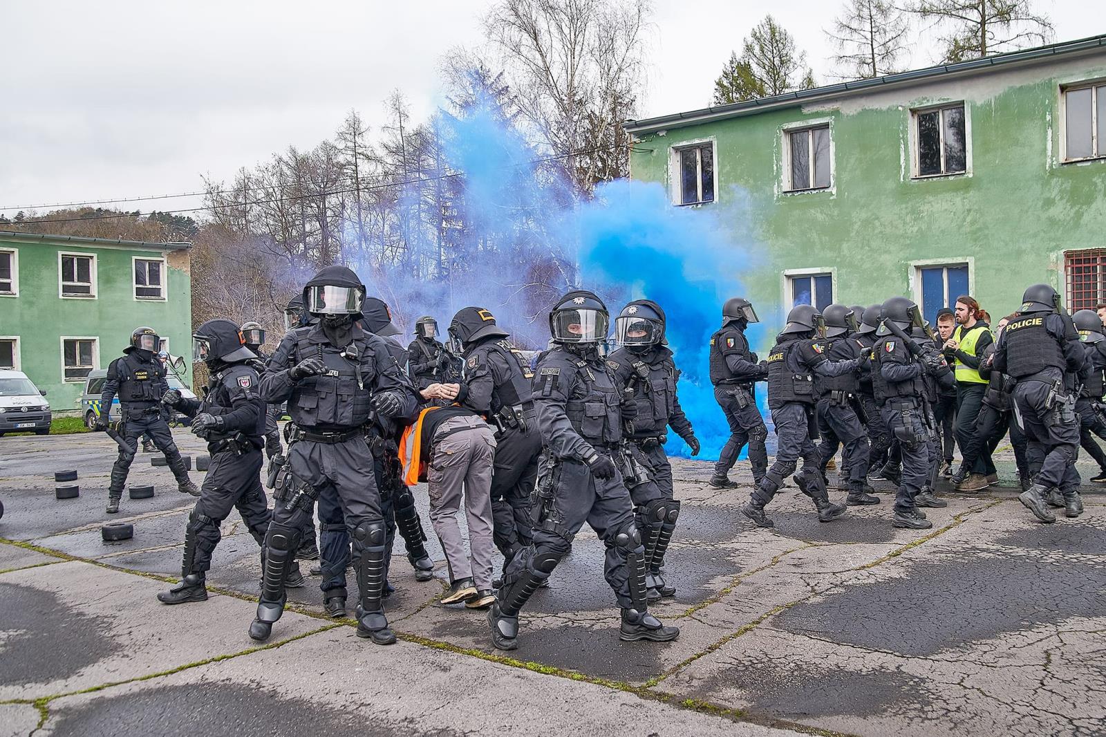 Výcvik pořádkových jednotek