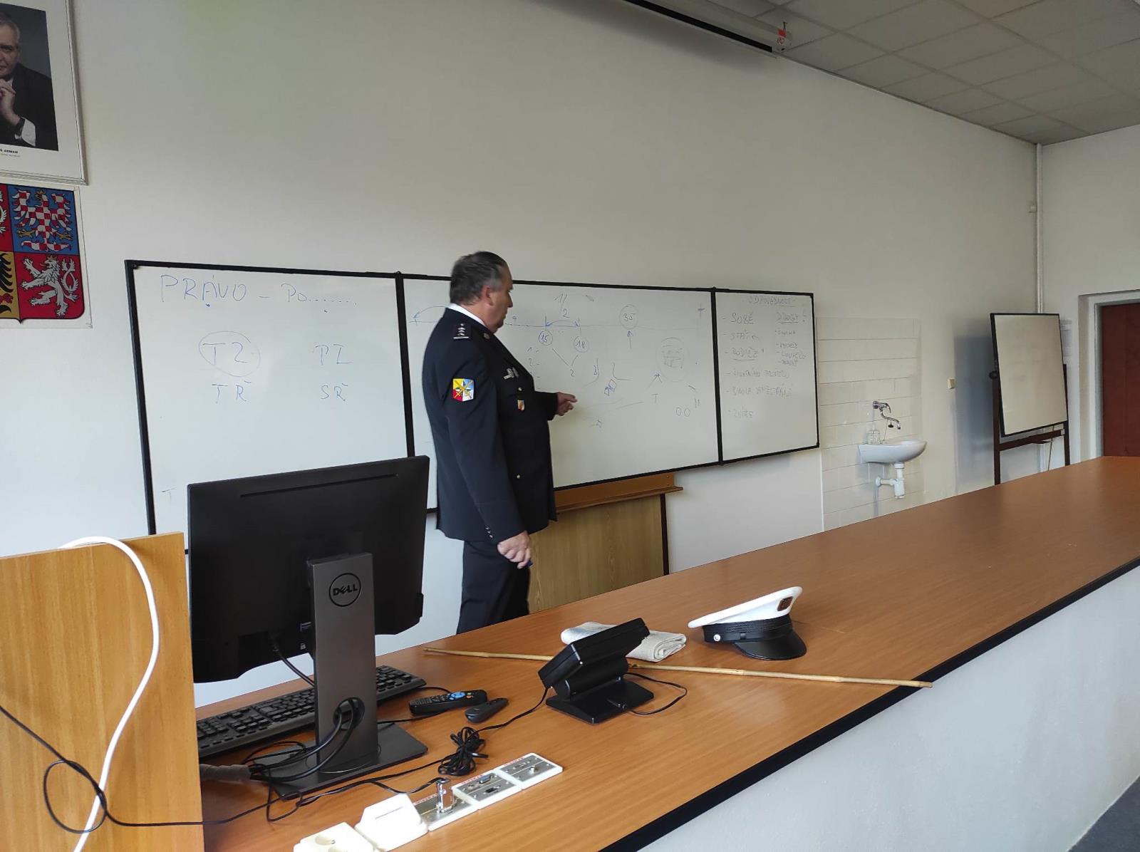 Vyšší odborná škola, Střední průmyslová škola a Obchodní akademie