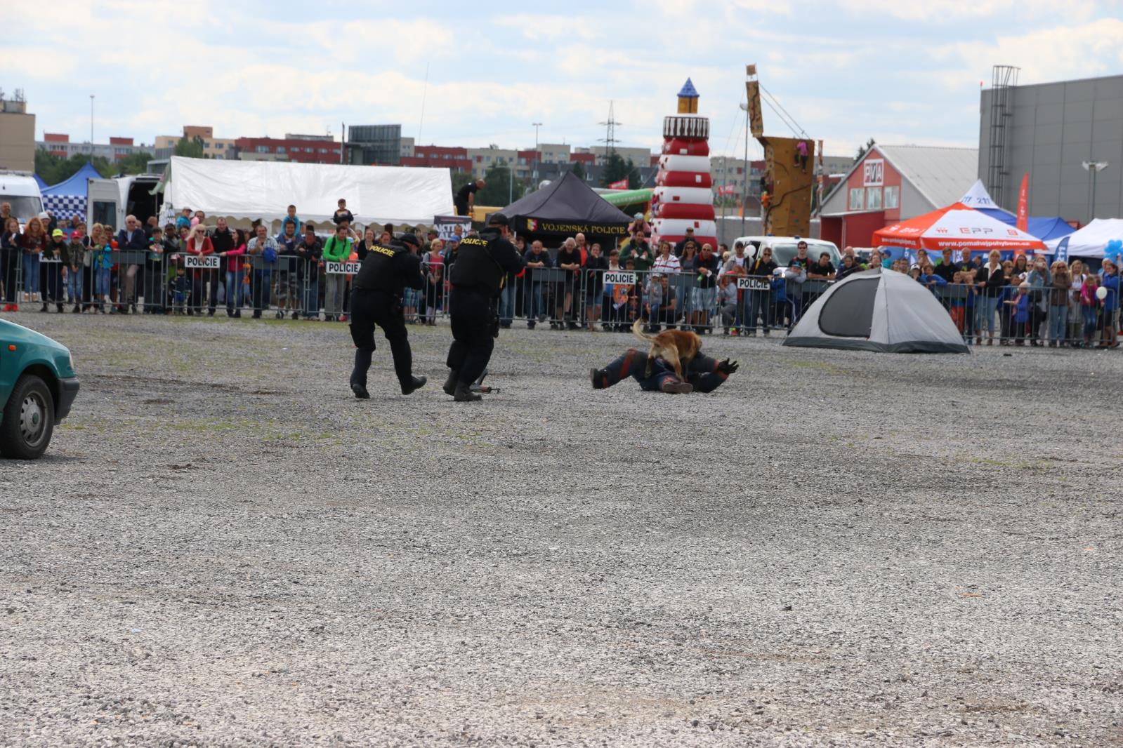 X. Den s policií (058).JPG