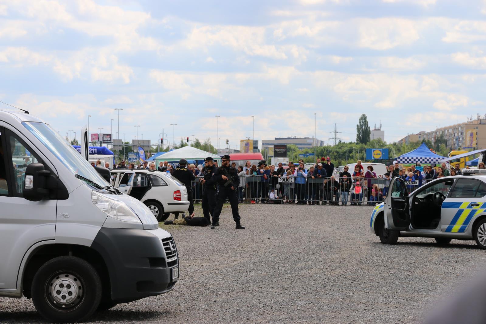 X. Den s policií (117).JPG