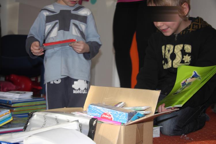 Z předání darů (10).JPG