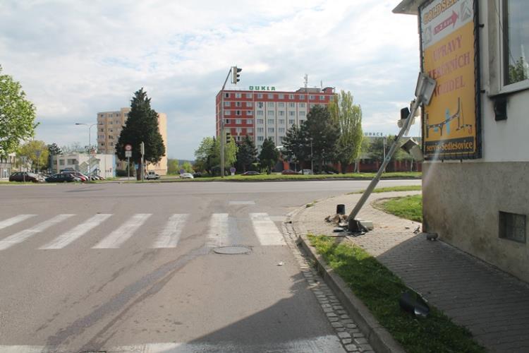 ZN, ul. Dukelských bojovníků (4)