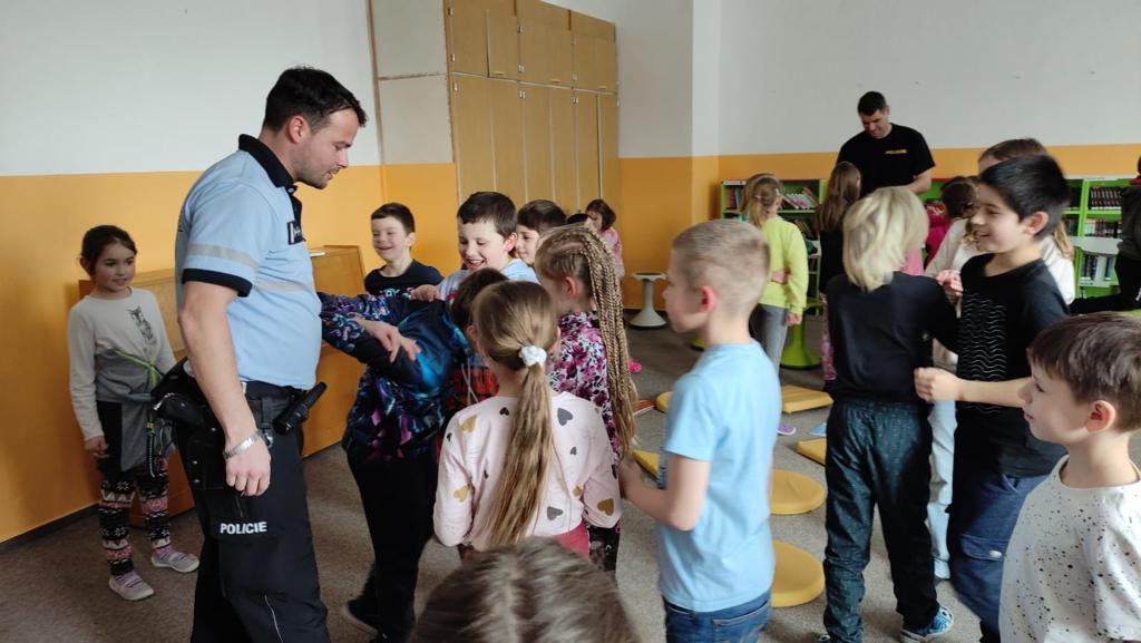 ZŠ Desná (3)