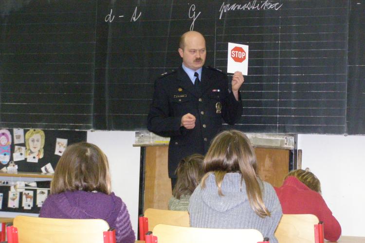 ZŠ Jičíněves - foto č. 1