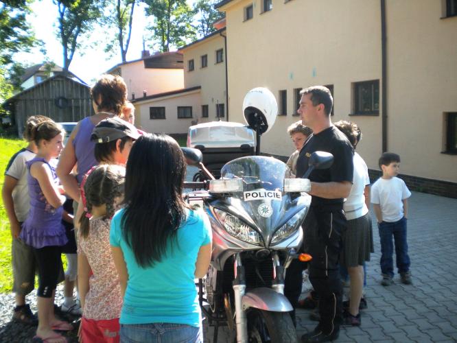 ZŠ Rozvadov - ukázka motocyklu