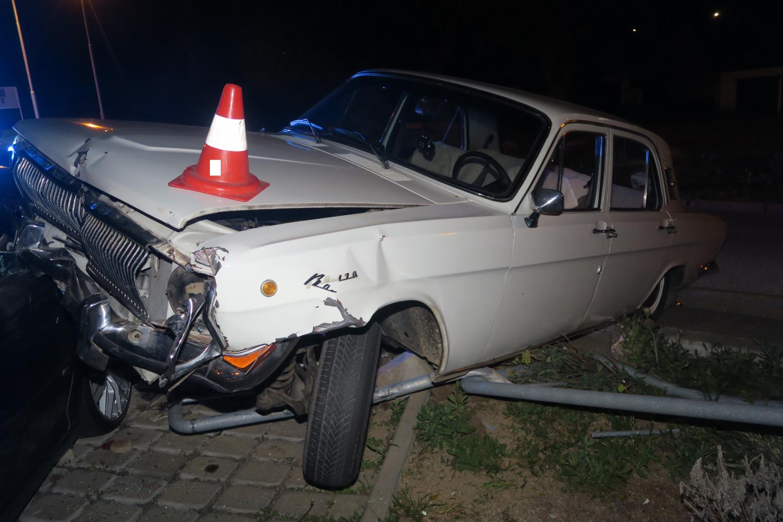 Za volant vozidla značky Volha usedl pod vlivem alkoholu.