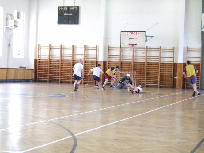 Zahajovací zápas