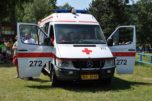 Zdravotničtí záchranáři.jpg