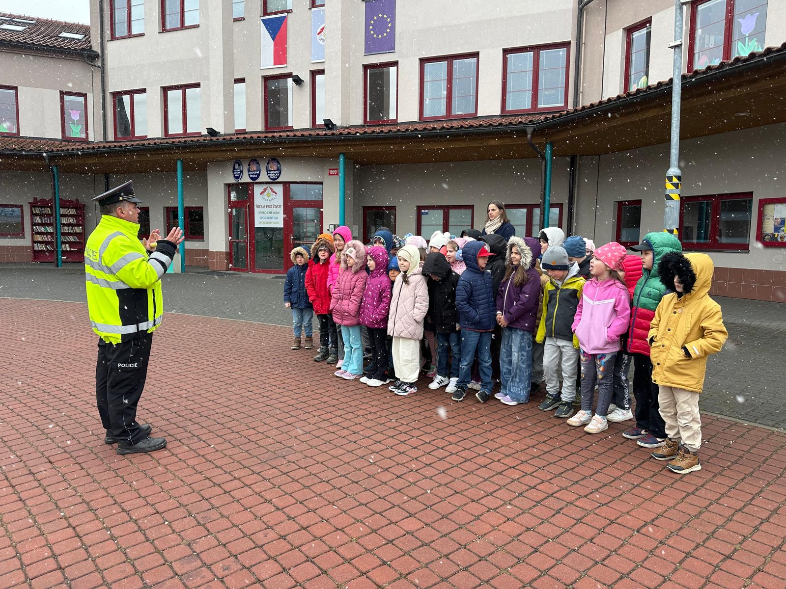 Zebra 2026 - nácvik přecházení (4)