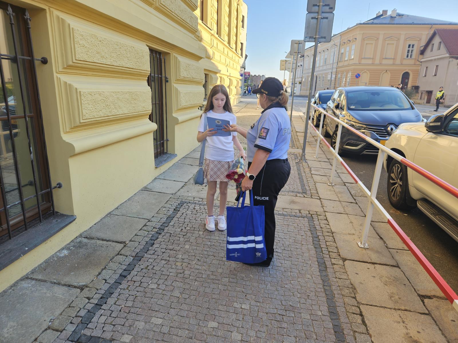 Zebra se za tebe nerozhlédne!