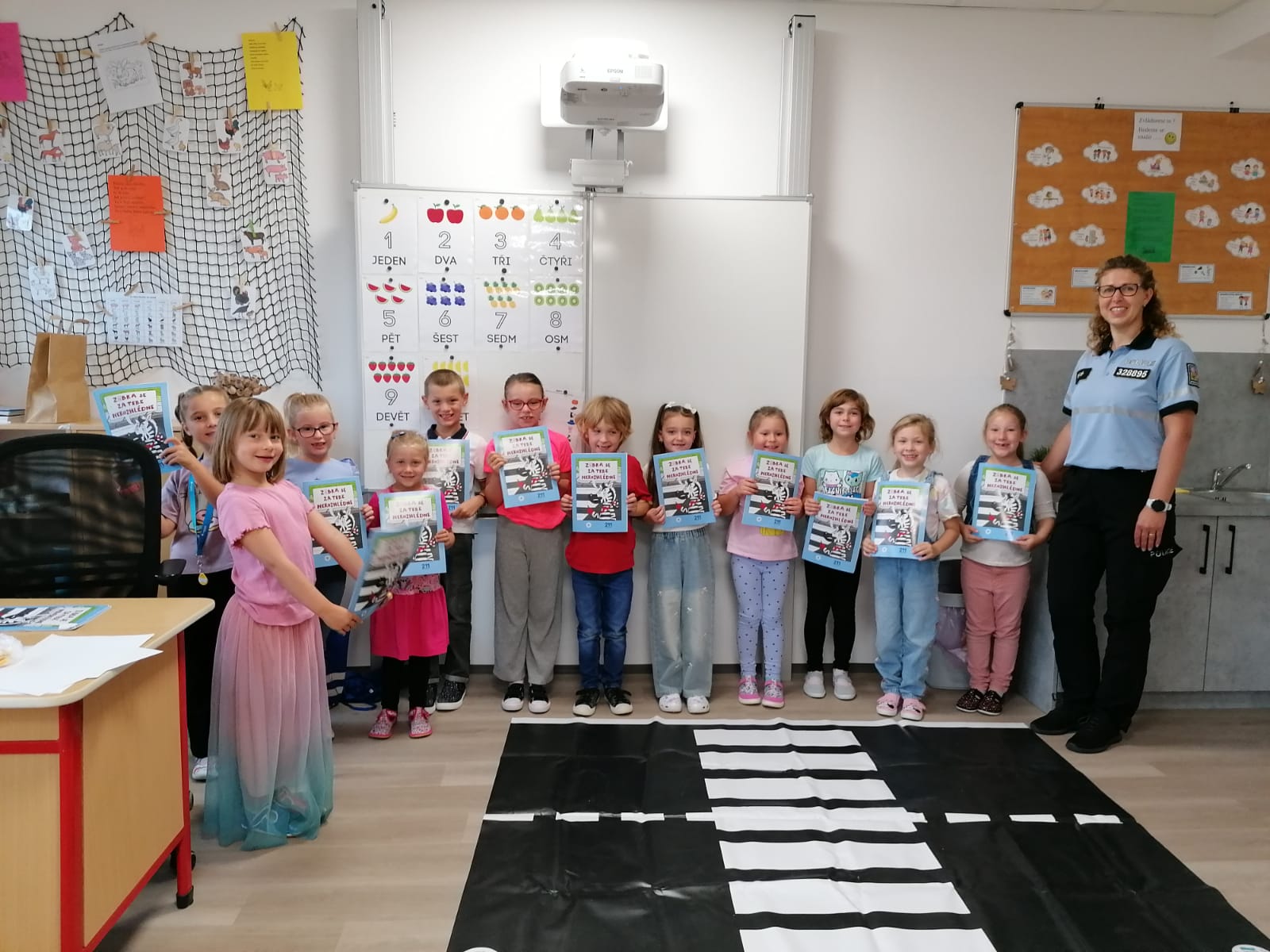 Zebra se za tebe nerozhlédne!