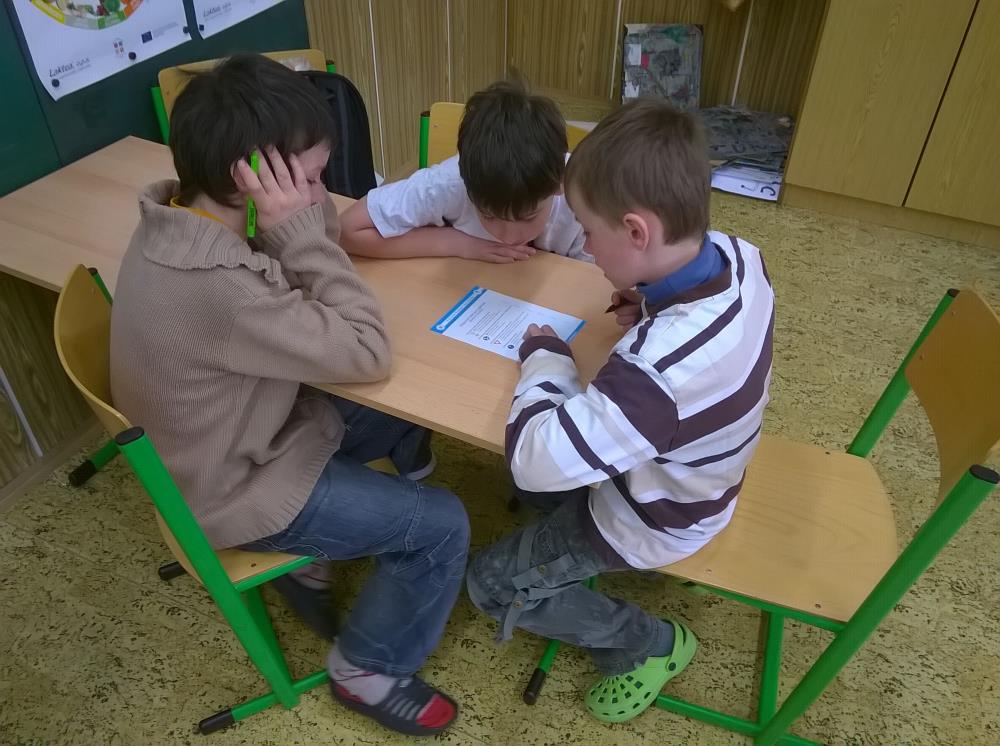 Zebra se za tebe nerozhlédne
