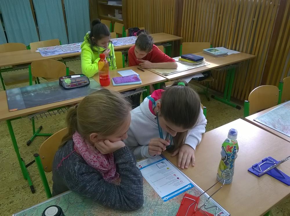 Zebra se za tebe nerozhlédne