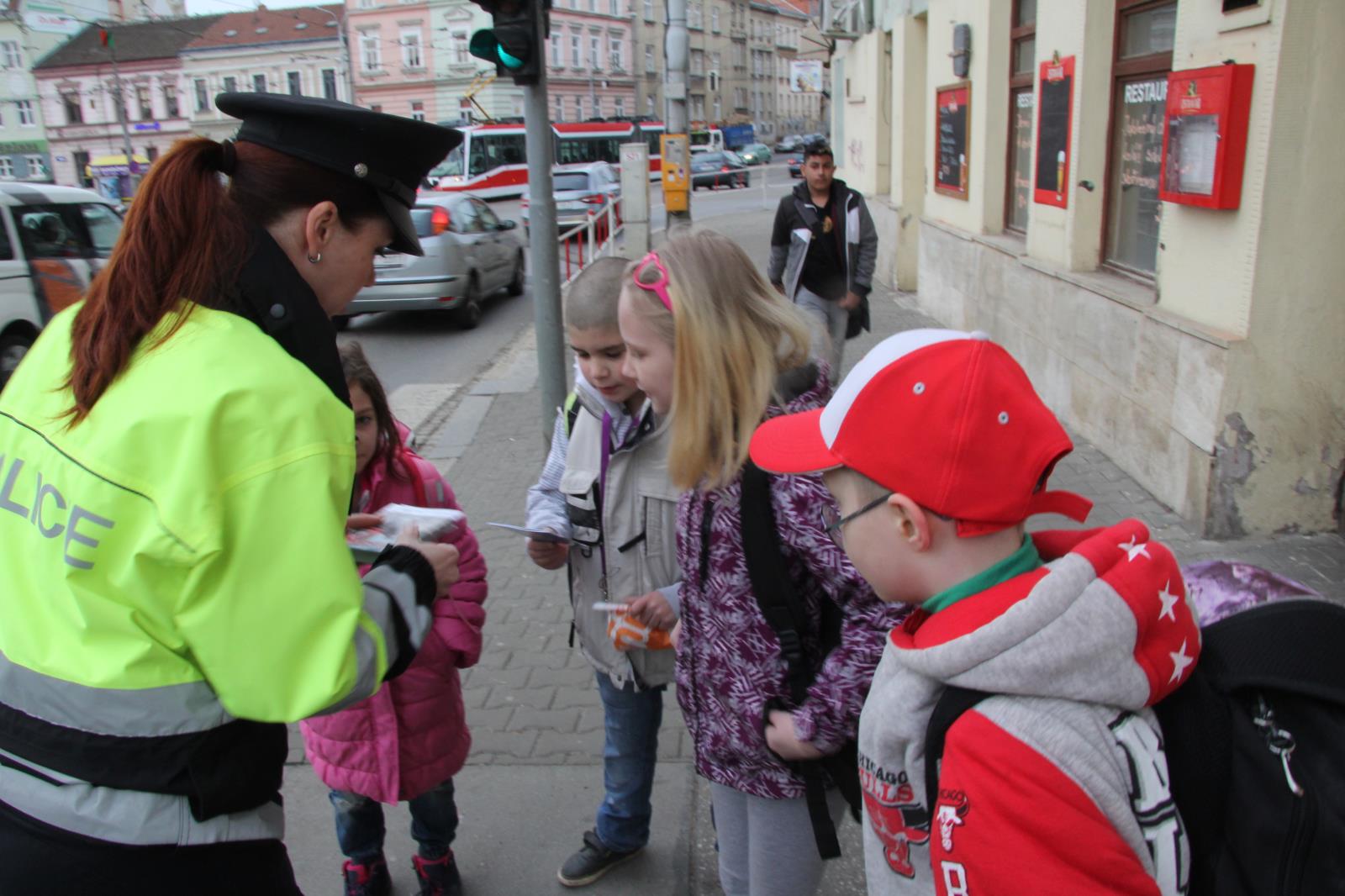Zebra se za tebe nerozhlédne