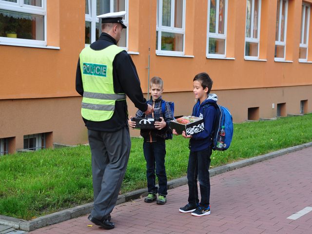 Zebra se za tebe nerozhlédne 4.jpg