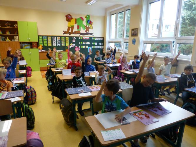 Zebra se za tebe nerozhlédne  v J.Hradci - křižovatka U Trojice .JPG