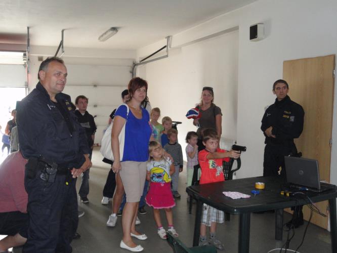 Zkus být hasičem, policistou, záchranářem.JPG