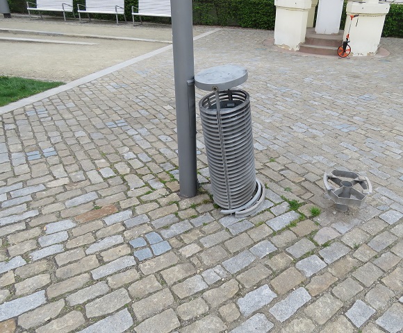 Znojmo, náměstí Komenského