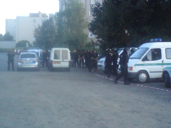 pomáhala i pořádková jednotka